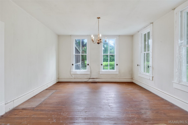2176 County Road 29 Road