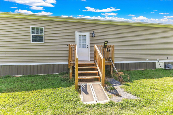 5201 County Road 37 .