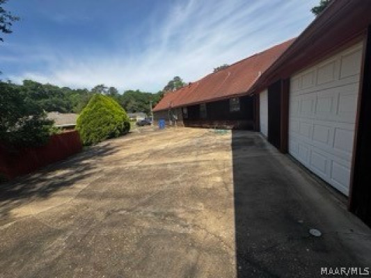 123 Spanish Oak Drive
