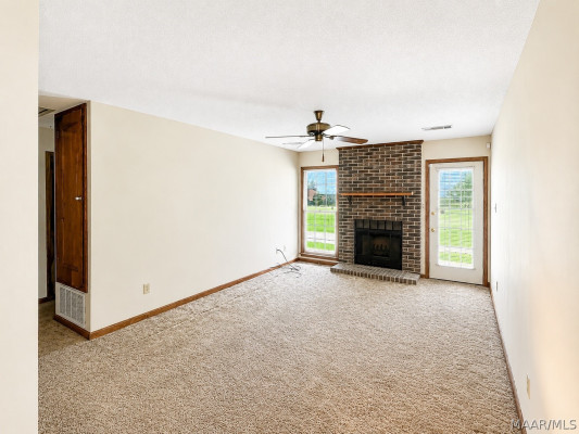 3385 Roxana Road