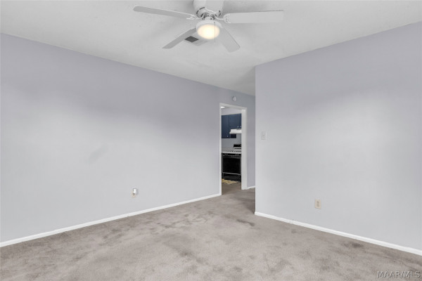 1609 Deatsville Highway