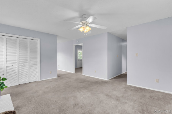 1609 Deatsville Highway