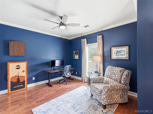 9516 LOCHWORTH Court