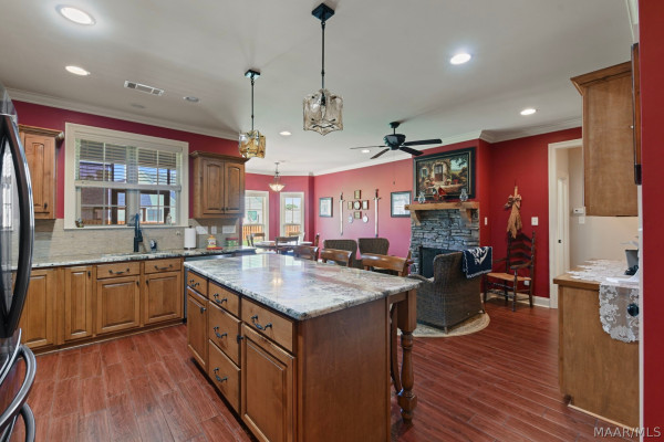 105 Chimney Ridge