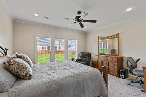 105 Chimney Ridge