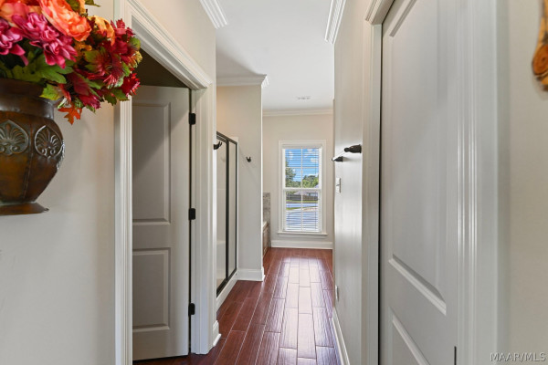 105 Chimney Ridge
