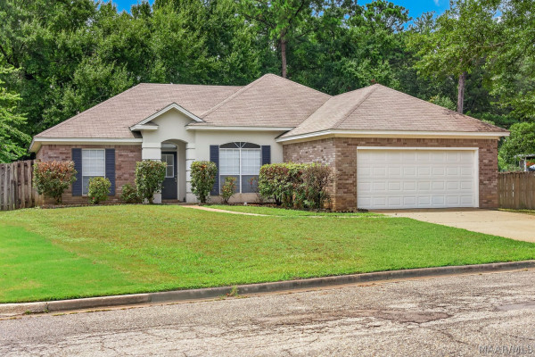 437 River Oaks Drive