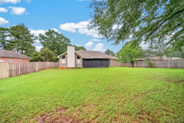 437 River Oaks Drive