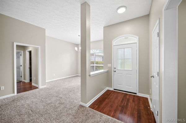 437 River Oaks Drive