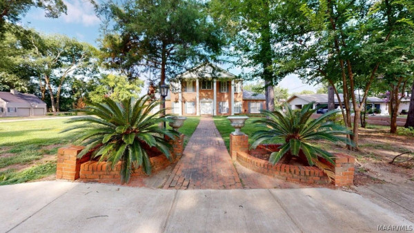 1748 Croom Drive