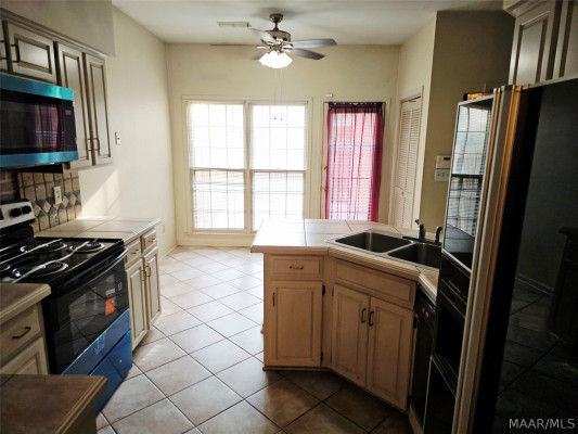 1816 YOUNG FARM Road