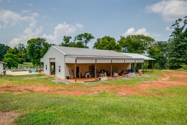 2810 Tanglewood Drive