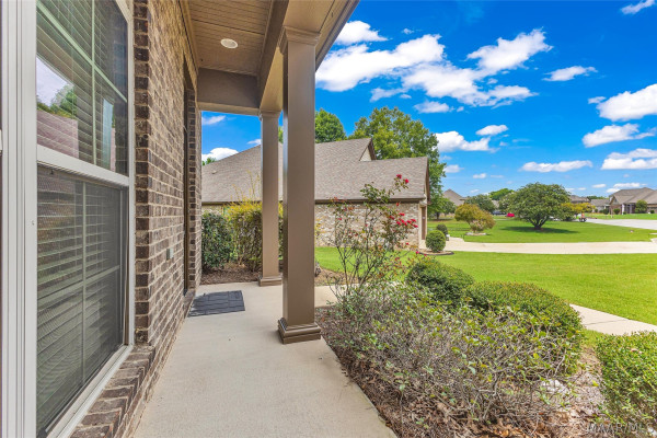 3712 Weston Place