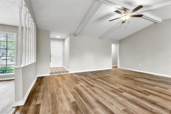 532 Lynnhurst Court