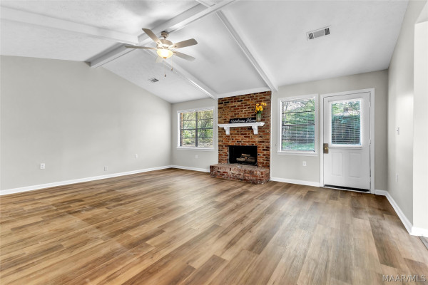 532 Lynnhurst Court