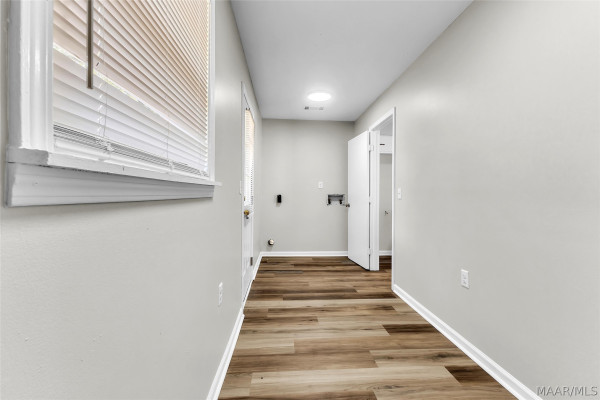 532 Lynnhurst Court