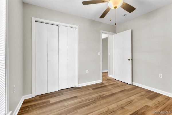 532 Lynnhurst Court