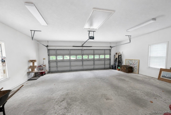 1581 REDLAND Road