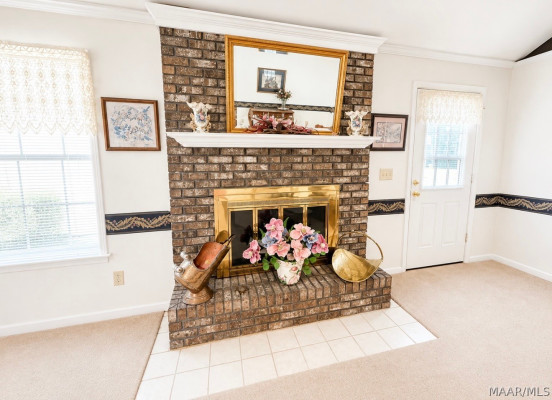 1581 REDLAND Road