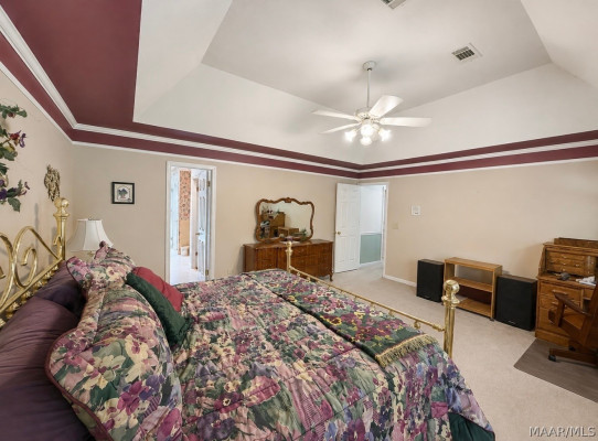 1581 REDLAND Road