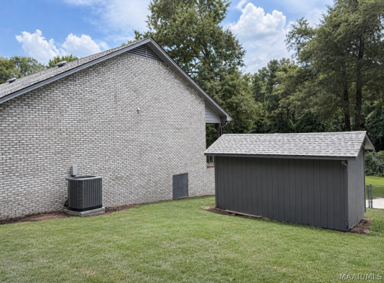 1581 REDLAND Road