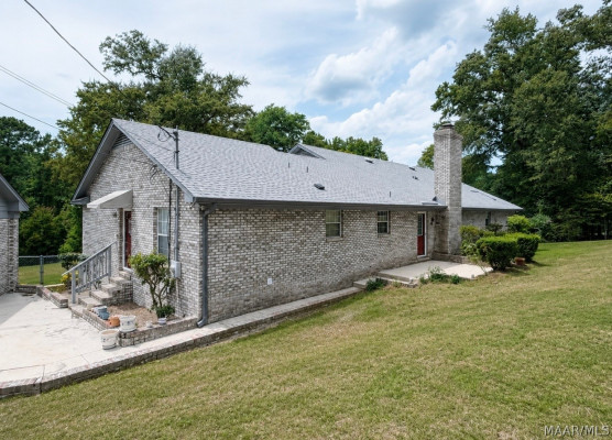 1581 REDLAND Road