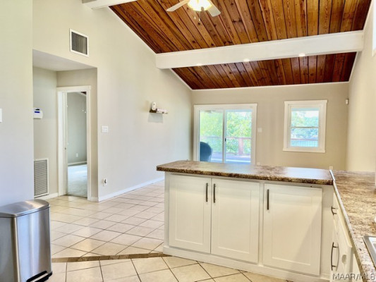 1567 Island Road