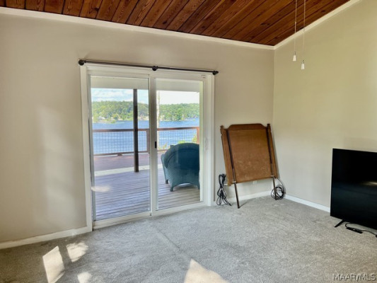 1567 Island Road