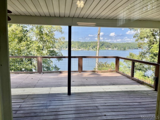 1567 Island Road