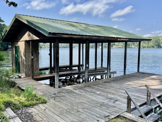 1567 Island Road