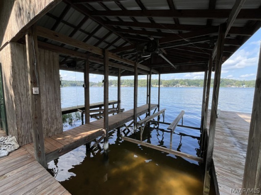 1567 Island Road