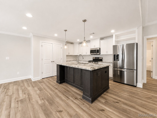 974 Pearl Drive