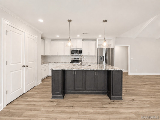974 Pearl Drive