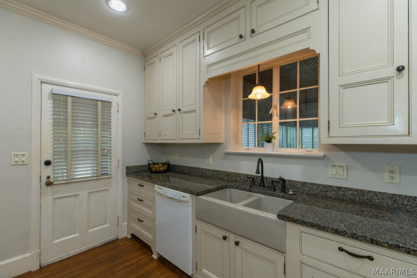 4037 Wares Ferry Road