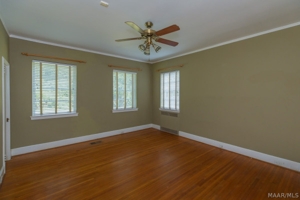 4037 Wares Ferry Road
