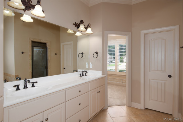 505 Weatherby Trail