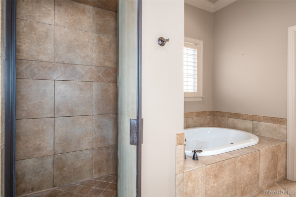 505 Weatherby Trail