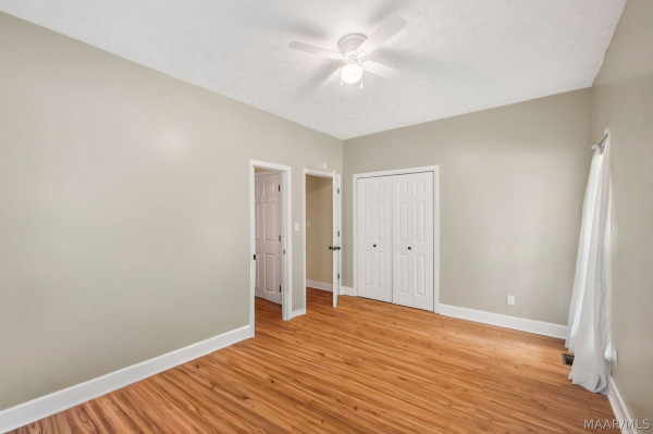 270 W Central Road