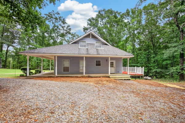 270 W Central Road