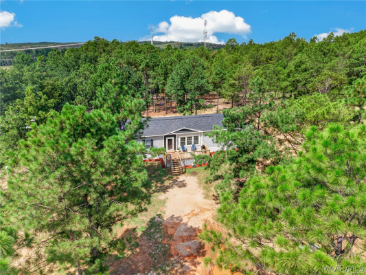 2945 Highway 82 . W