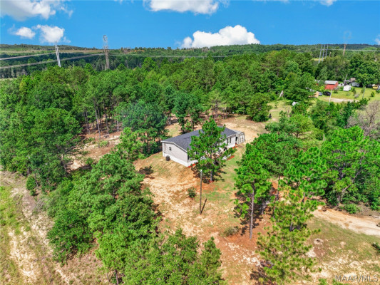 2945 Highway 82 . W