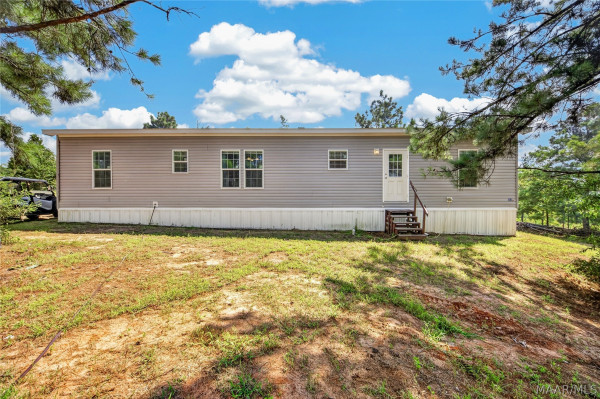 2945 Highway 82 . W