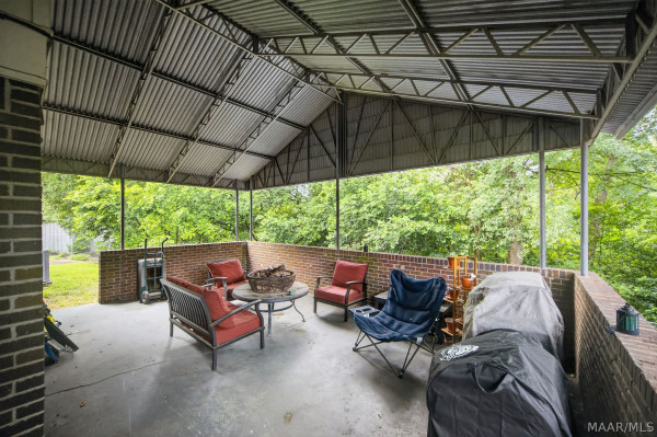 116 Oakland Drive
