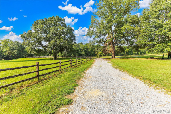 1769 Ridgeland Farms Road