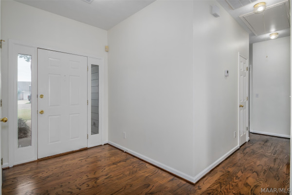 901 Hallwood Lane