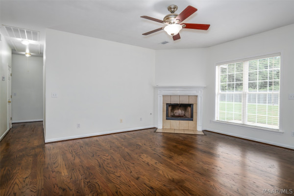 901 Hallwood Lane