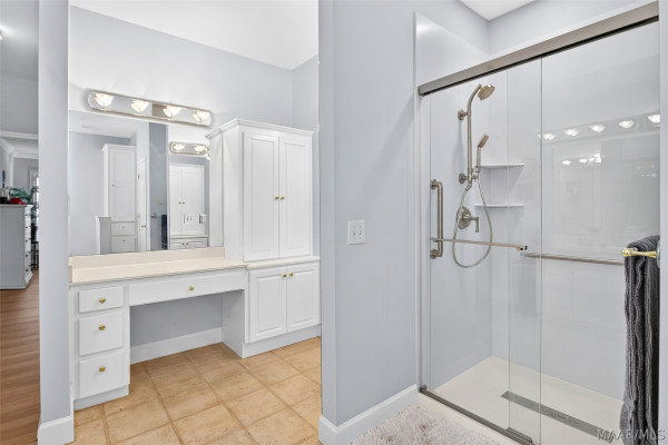 147 RIVER CHASE Court