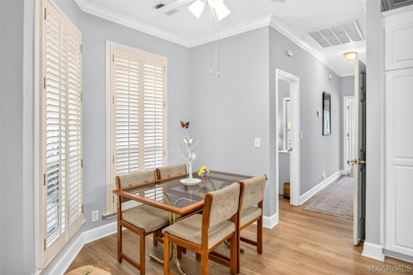 147 RIVER CHASE Court