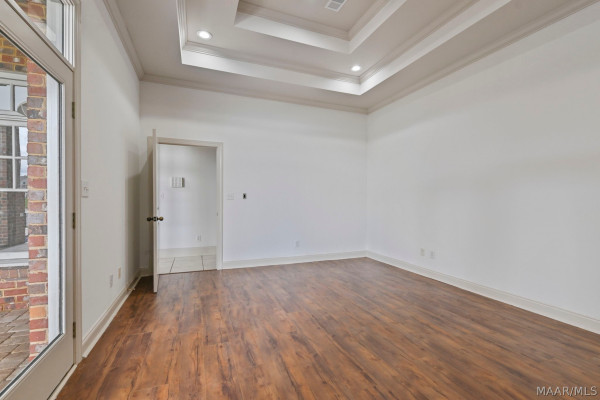 8613 Lillian Place