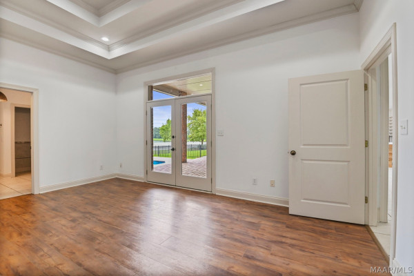 8613 Lillian Place